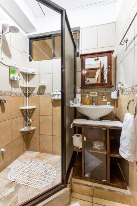 Private Bedroom 10 Minutes From The Sjo Airport Alajuela Exterior foto
