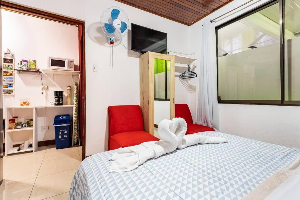 Private Bedroom 10 Minutes From The Sjo Airport Alajuela Exterior foto