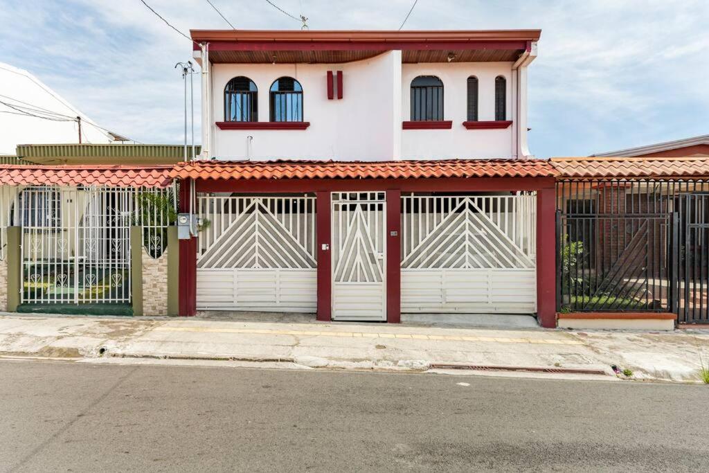 Private Bedroom 10 Minutes From The Sjo Airport Alajuela Exterior foto